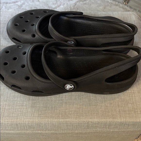 CROCS for Women size 8 - Picture 6 of 7